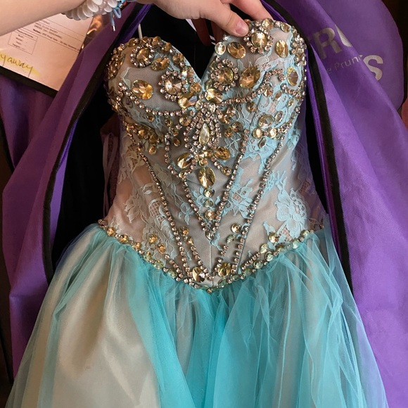 Sherri Hill Dresses Sherri Hill Size Hoco Dress Worn 2x Poshmark